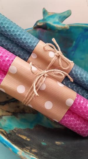 Mehiläisvahakynttilöitä