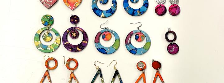 eri kokoisia vanerikorvakoruja