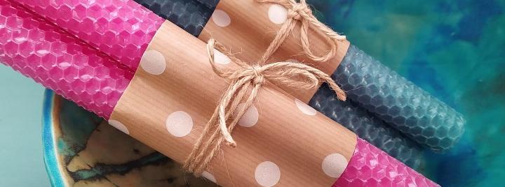 Mehiläisvahakynttilöitä