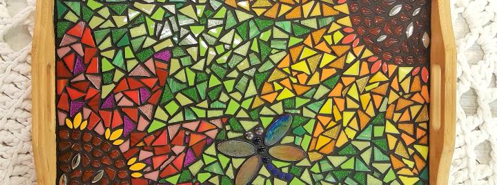 mosaiikkivati sudenkorentokuviolla