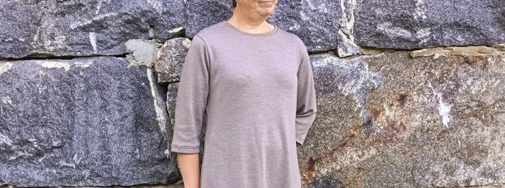 beige merinovilla mekko